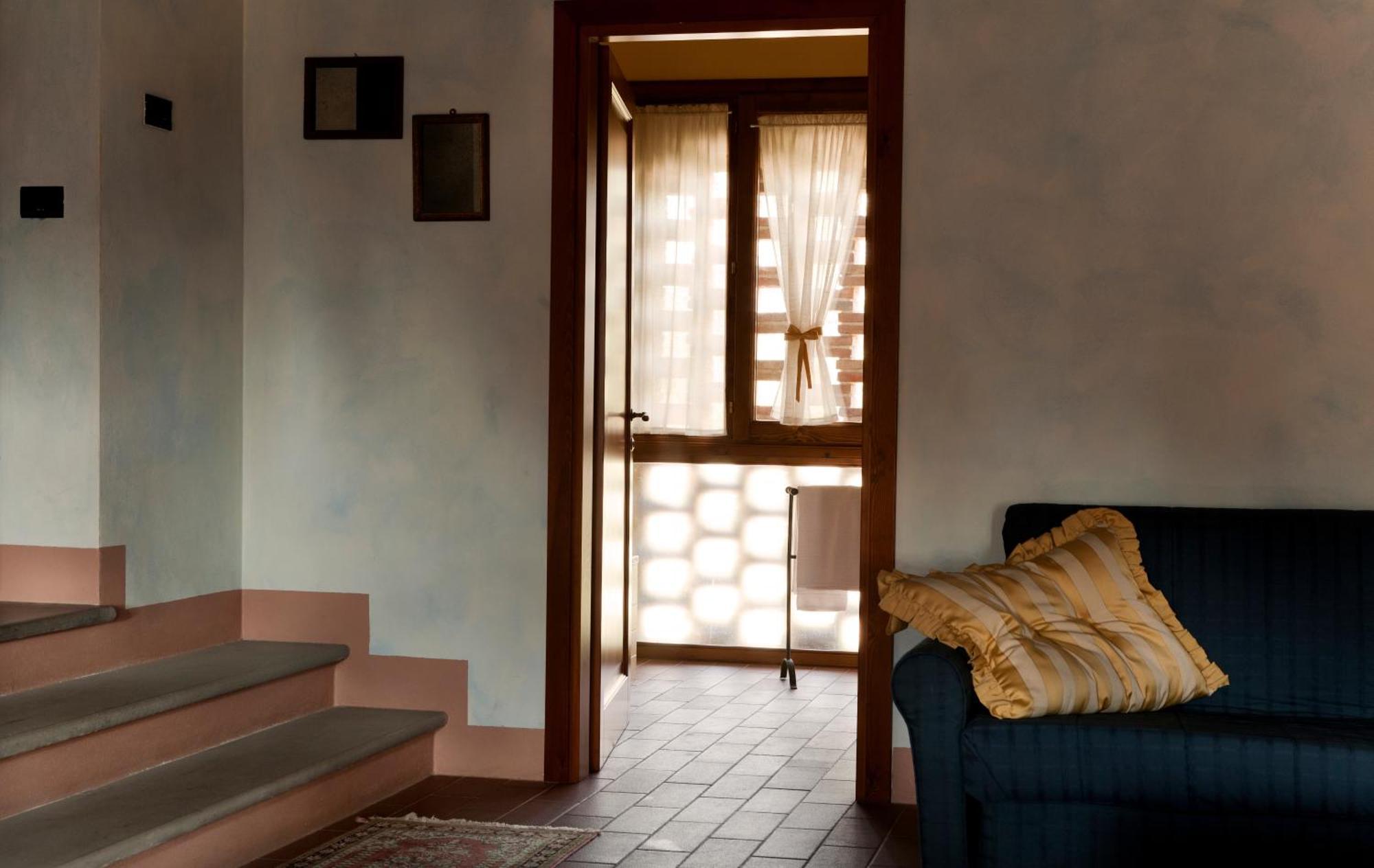 Agriturismo Fattoria Rozzalupi Cerreto Guidi Kültér fotó
