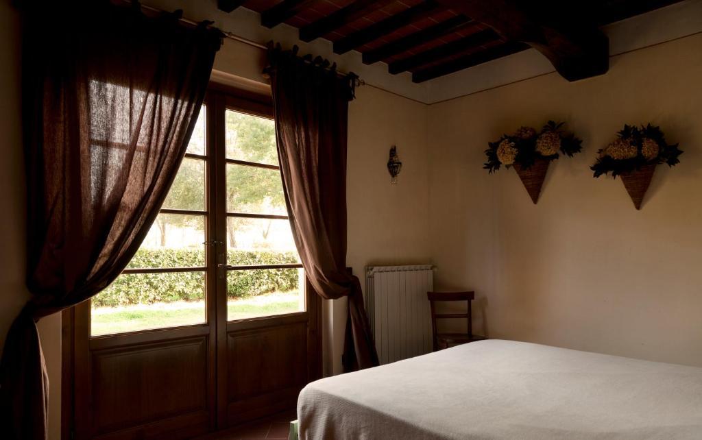 Agriturismo Fattoria Rozzalupi Cerreto Guidi Szoba fotó
