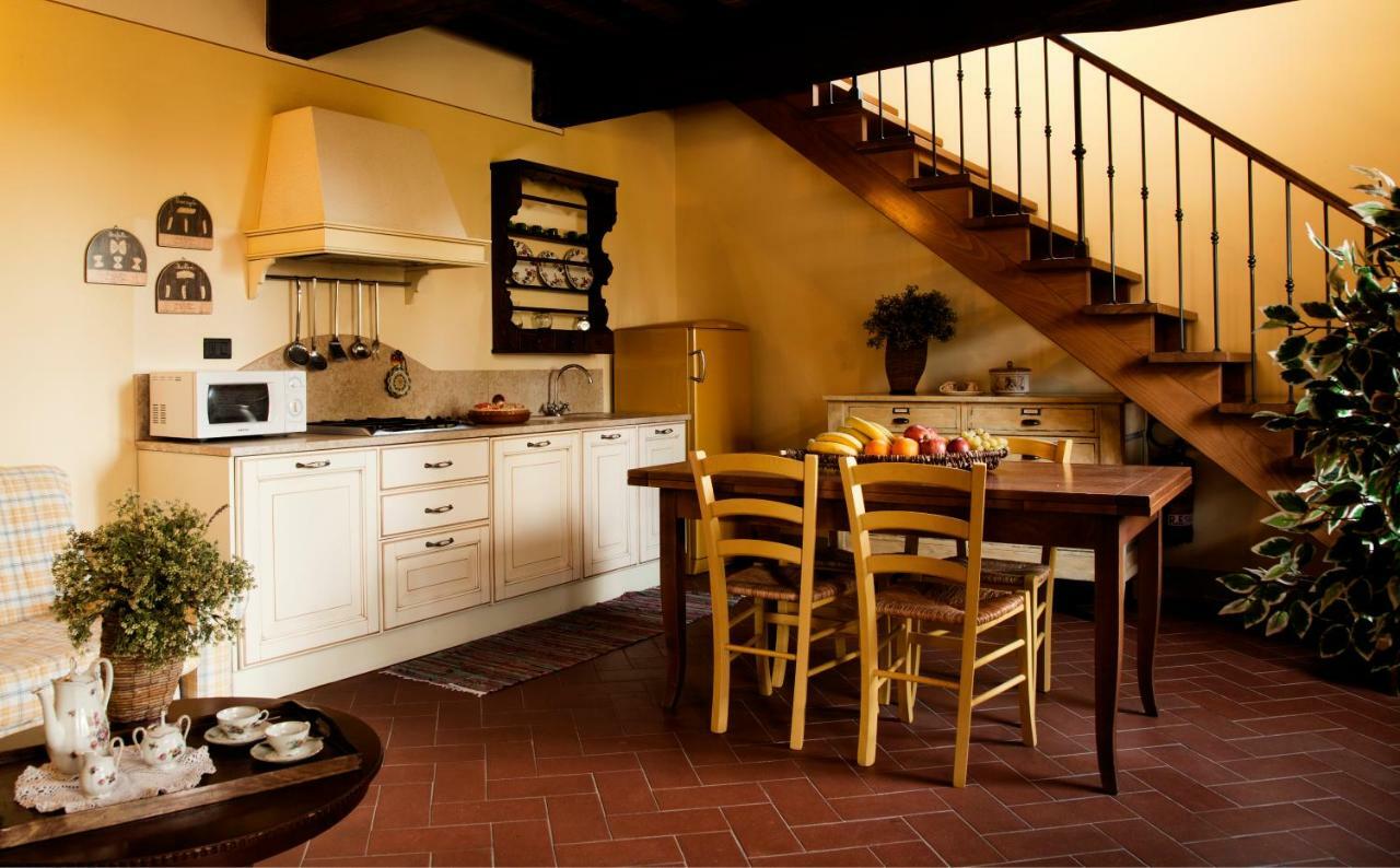 Agriturismo Fattoria Rozzalupi Cerreto Guidi Kültér fotó